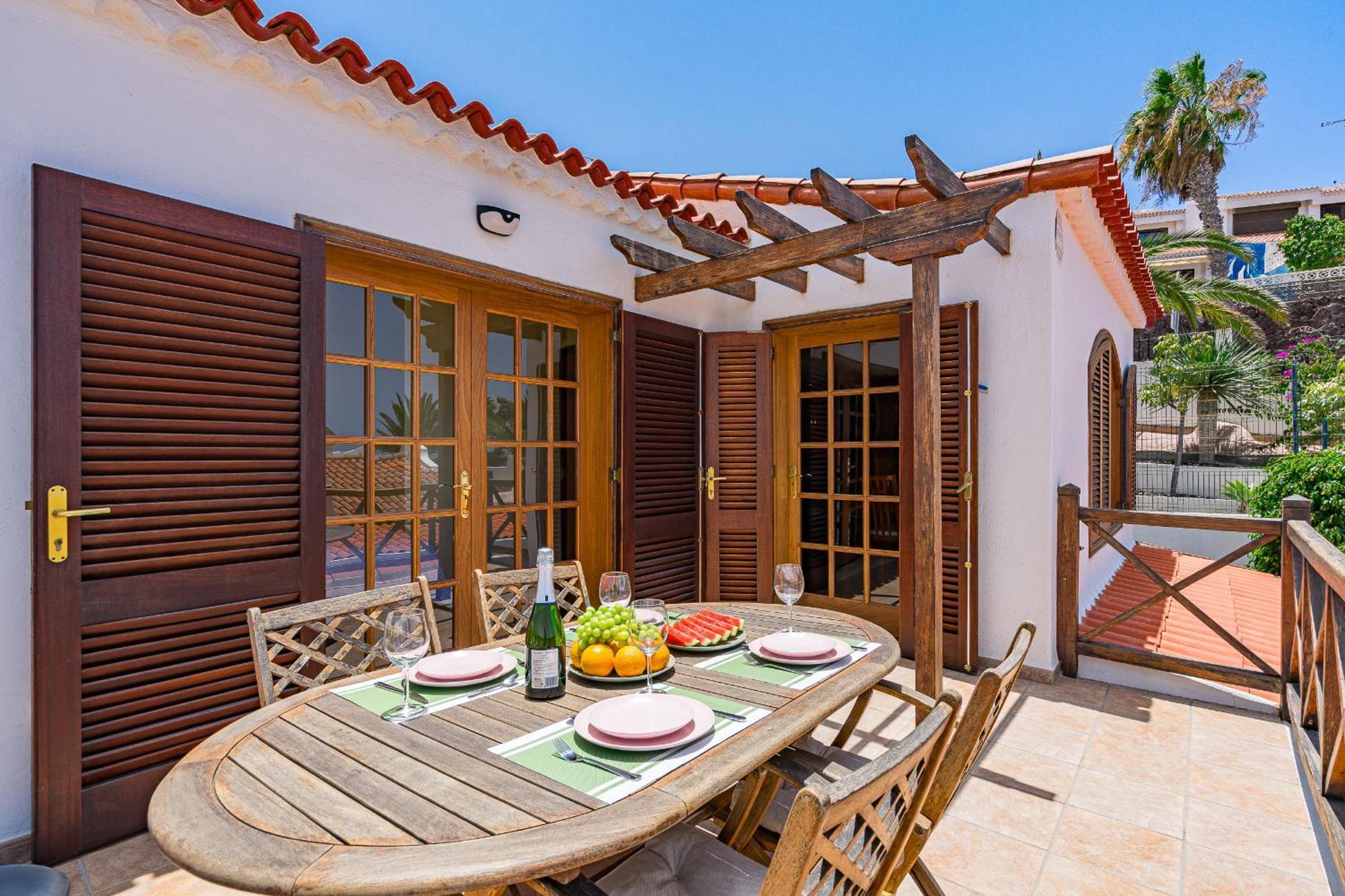 Buenavista Panoramic Villa In Costa Adeje Exterior photo